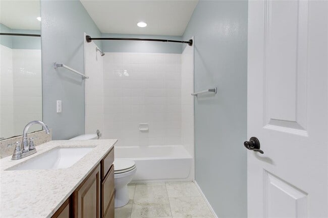 Building Photo - 920 Autumn Sage Way
