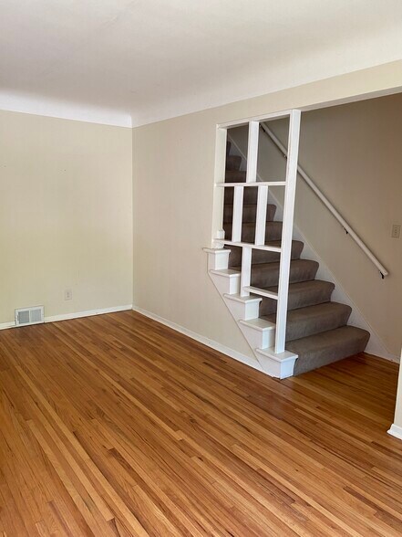 Building Photo - 4855 Nicollet Ave S