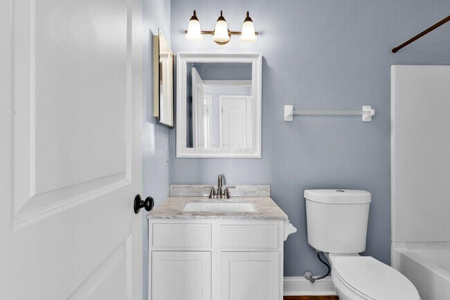 Building Photo - 7505 Hemrich Dr