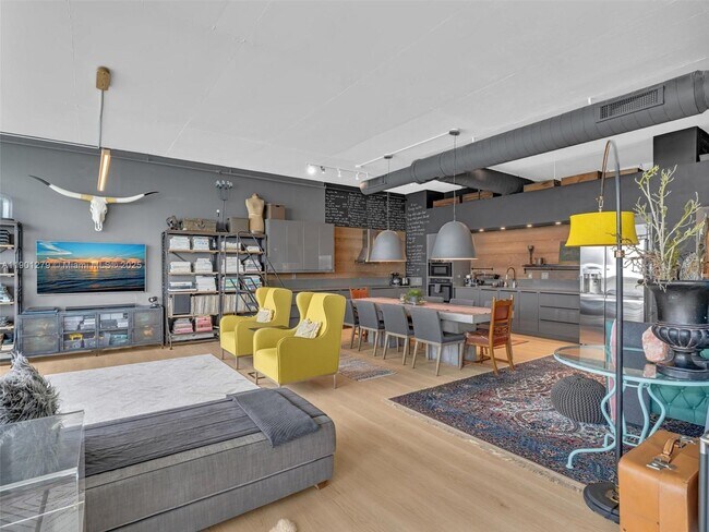 Building Photo - 7934 West Dr