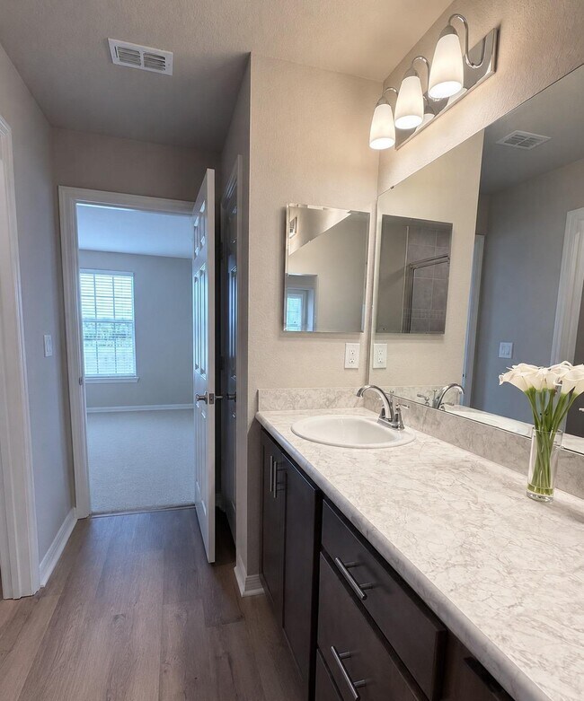 Building Photo - 5797 Freshwater Cyn Dr