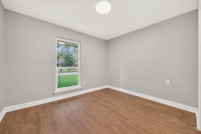 Building Photo - 1722 Shannon Valley Dr