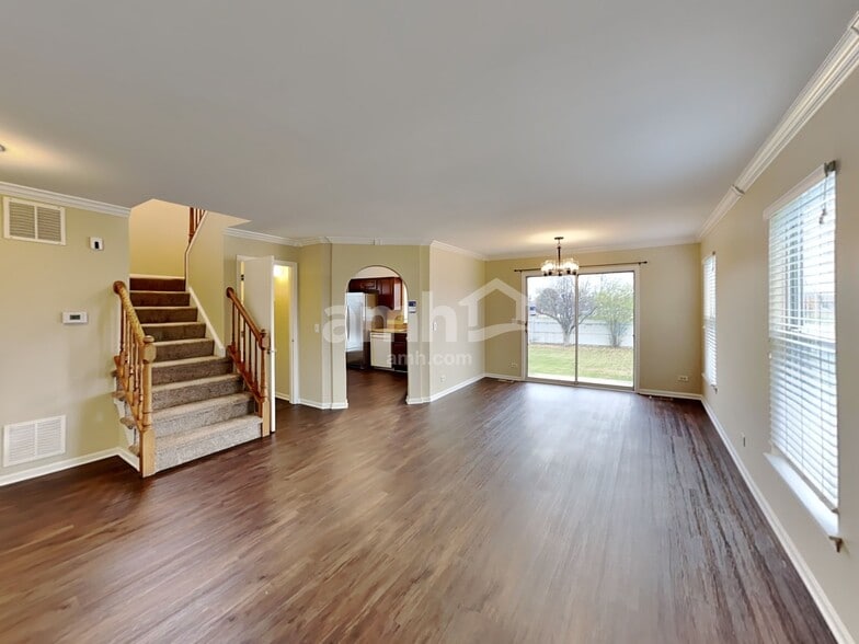 Building Photo - 1409 Keele Dr