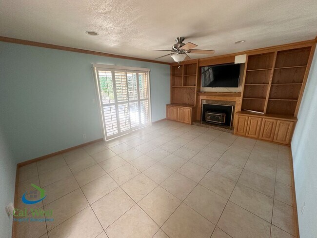 Building Photo - $4795 - South San Jose 4Bd / 2 Ba Single F...