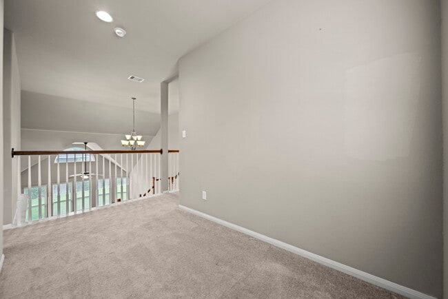 Building Photo - 307 Fairwood Springs Ln