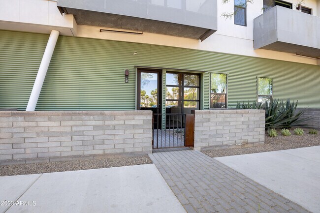 Building Photo - 1130 N 2nd St