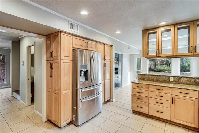 Building Photo - 5518 Sarazen Dr