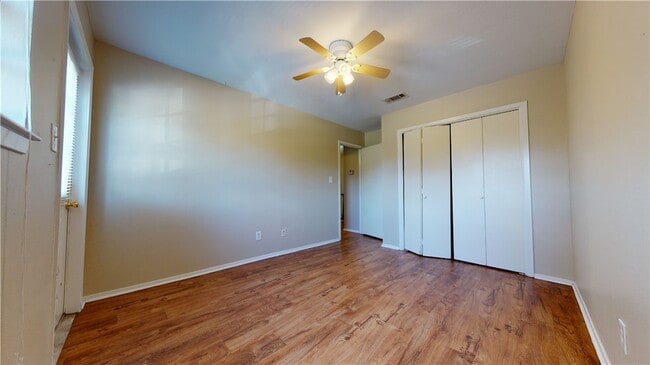 Building Photo - 709 Swiss Ct