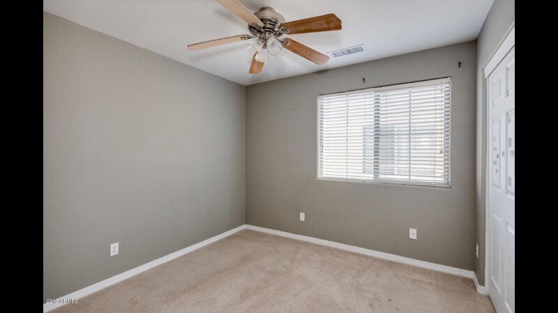 Building Photo - 1933 W Davis Rd