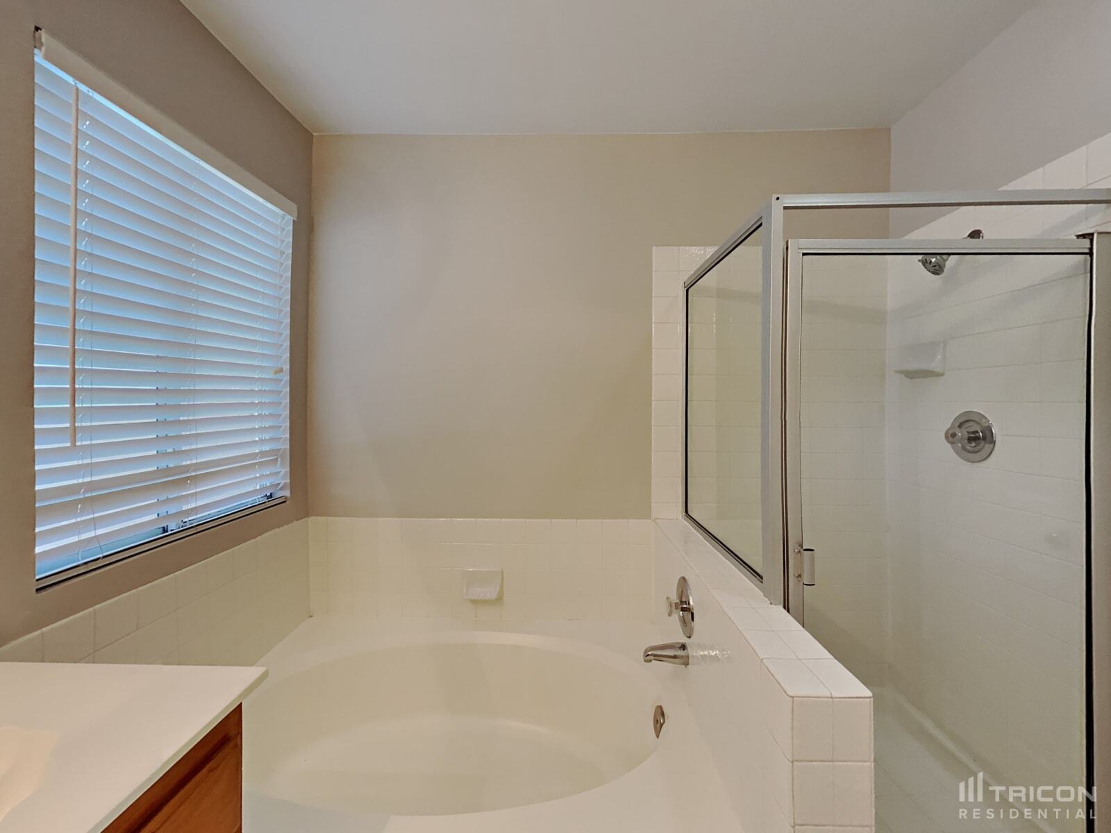 Building Photo - 2829 Du Barry Manor Ln