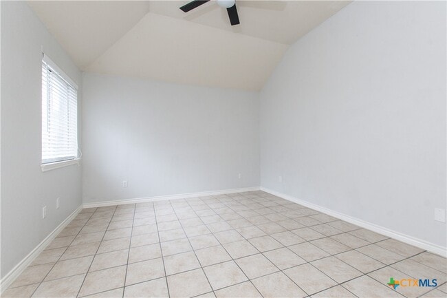 Building Photo - 4713 Stagecoach Trail