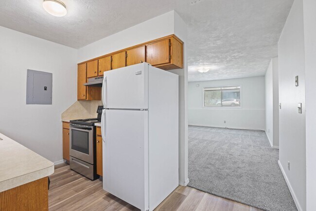 Building Photo - 2286 Stace St