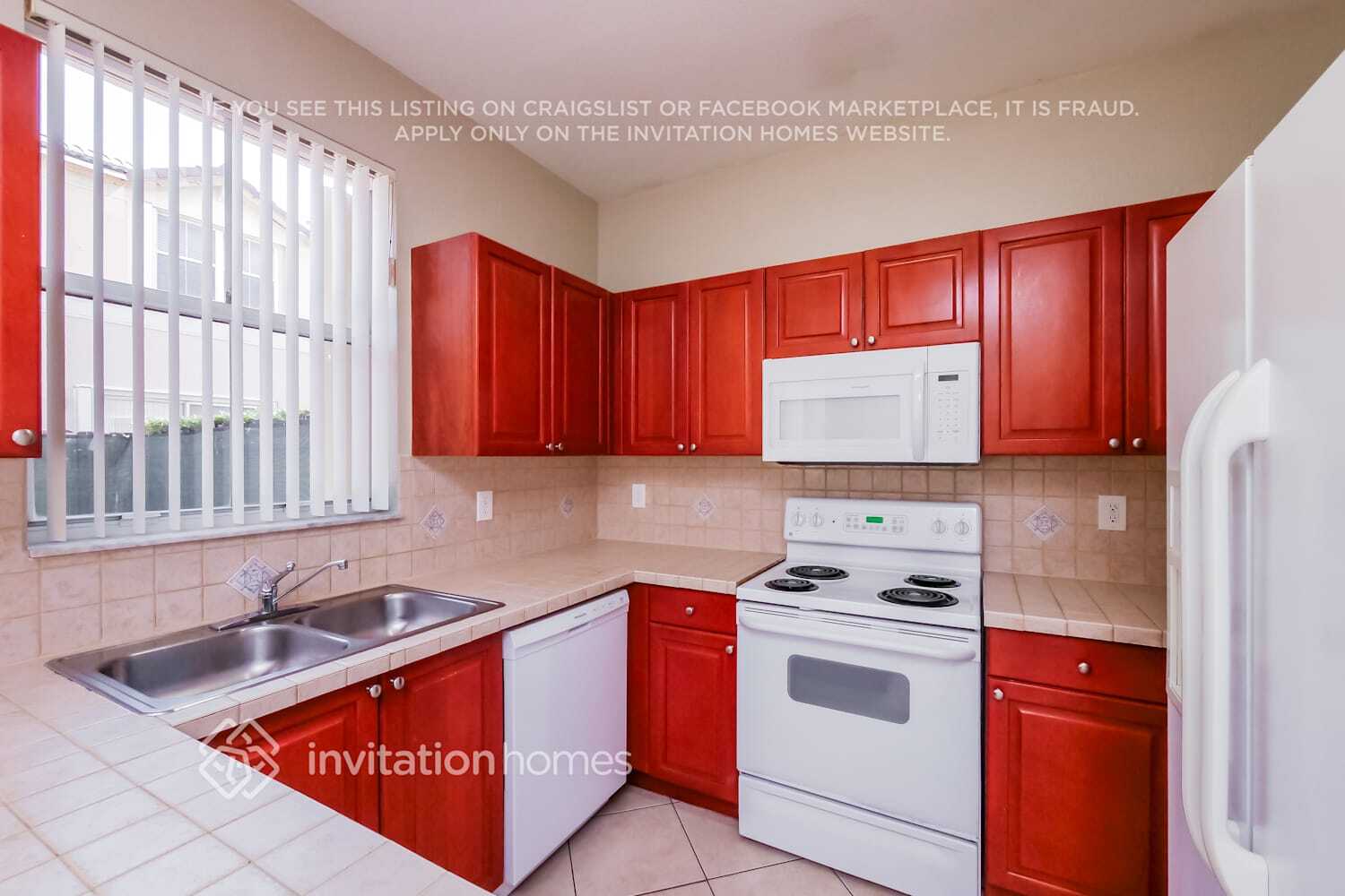 Building Photo - 12241 SW 124th Ct