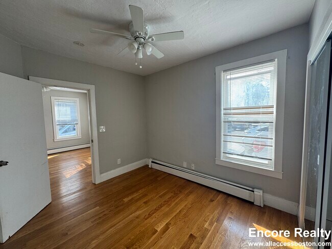 Building Photo - 23 Elmer St