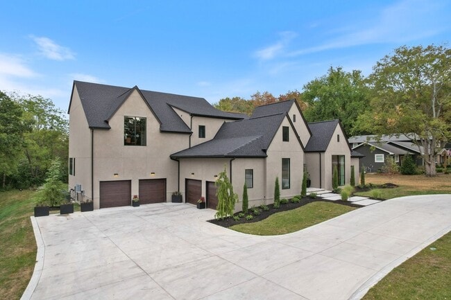 Building Photo - 741 Brk Holw Rd