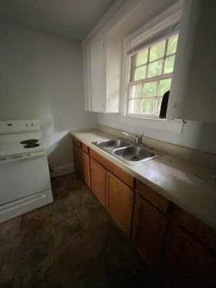 Building Photo - "Charming 2-Bedroom Residence in Anderson, SC – Your Cozy Retreat Awaits!"