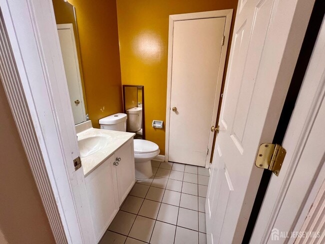 Building Photo - 404 Draco Rd