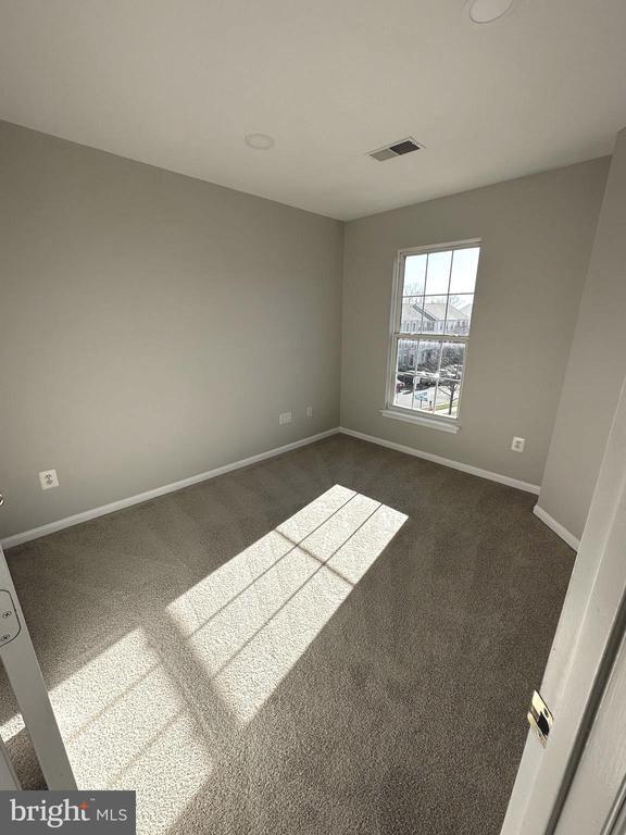 Building Photo - 45514 Cambers Trail Terrace