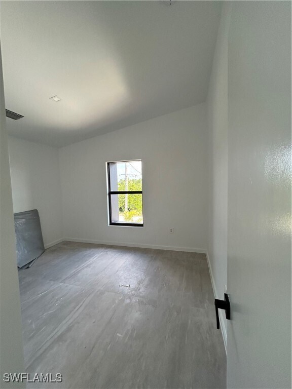 Building Photo - 3305 20th St SW