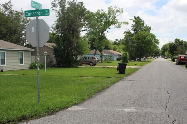 Building Photo - 13307 Force St