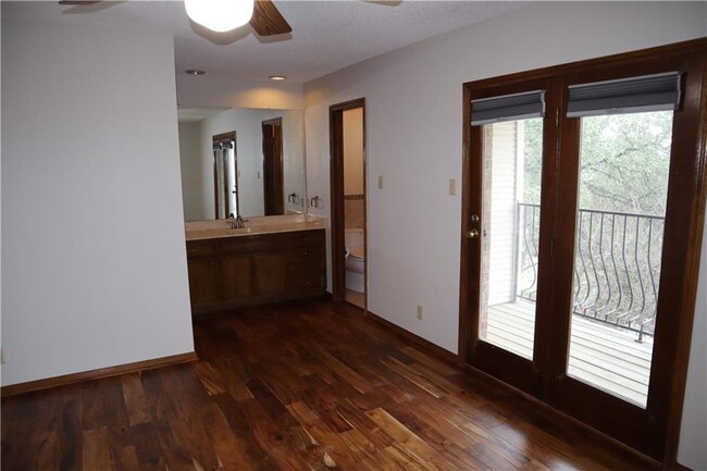 Building Photo - 4809 Timberline Dr