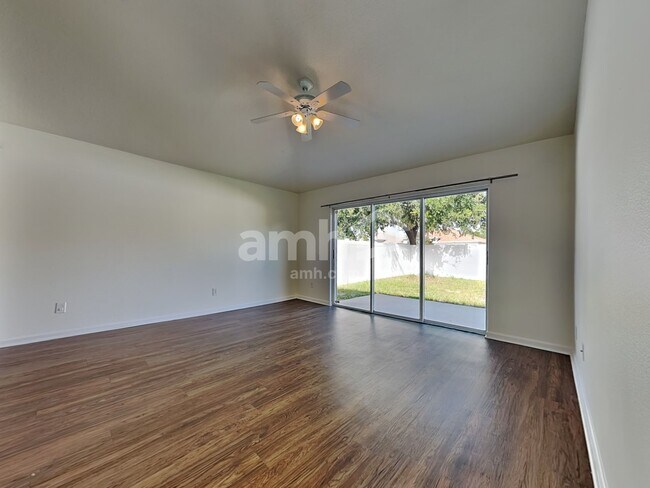 Building Photo - 12426 Tree Pointe Ct