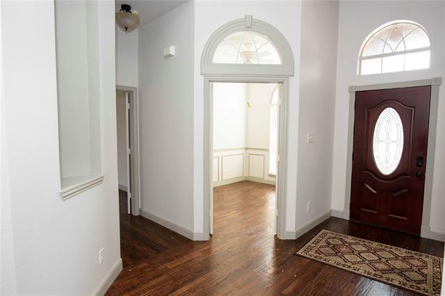 Building Photo - 1149 Valley Oaks Dr