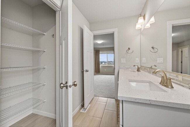 Building Photo - Beautiful 4-Bedroom Camas Home on Quiet Cul-de-Sac | Built in 2020 | Private Backyard