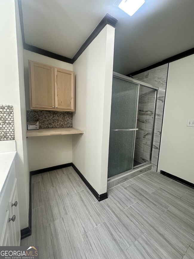 Building Photo - 186 Bellewood Oak Dr