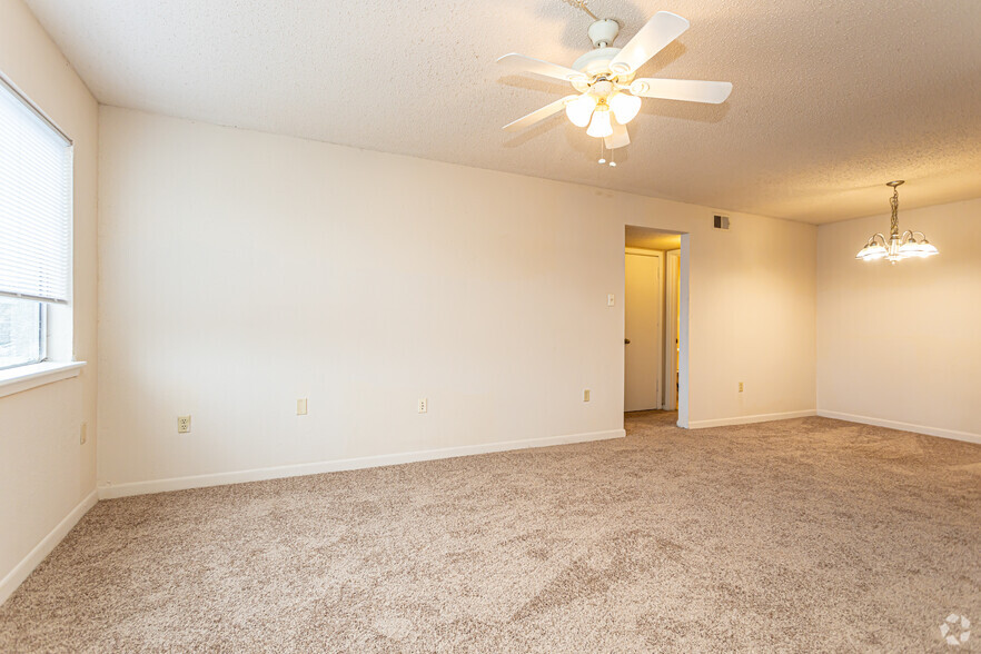 1BR, 1BA - 590SF - Huntington Park