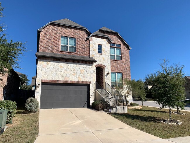 Building Photo - A Big & Beautiful Custom Home in Boerne, F...