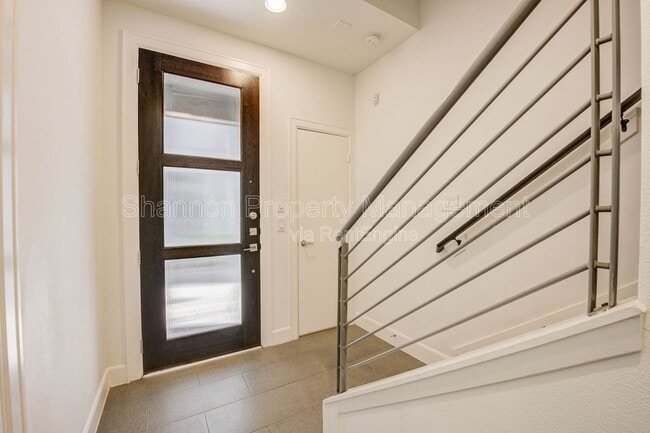 Building Photo - 1743 Eado Point Ln