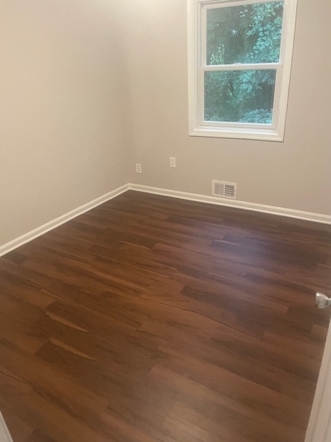 2 bedrooms of same size/layout - 36 Bristol Ct