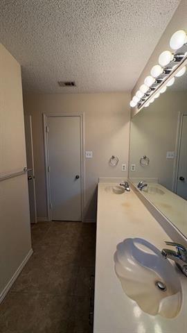 Building Photo - 5703 Sterling Green Trail