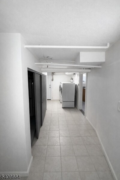 Building Photo - 391 Delano Pl