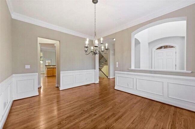 Building Photo - 5826 Riverstone Cir