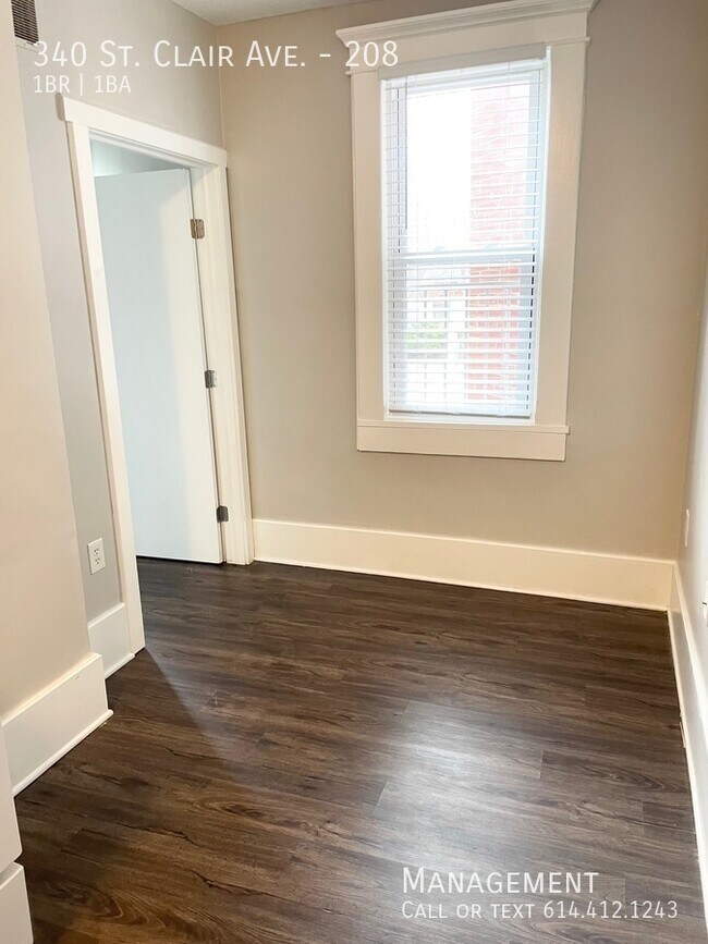 Building Photo - 340 St Clair Ave