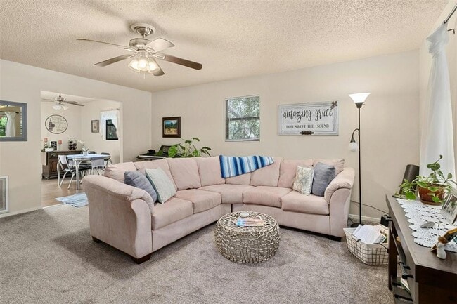 Building Photo - 3805 Lone Man Mountain Rd