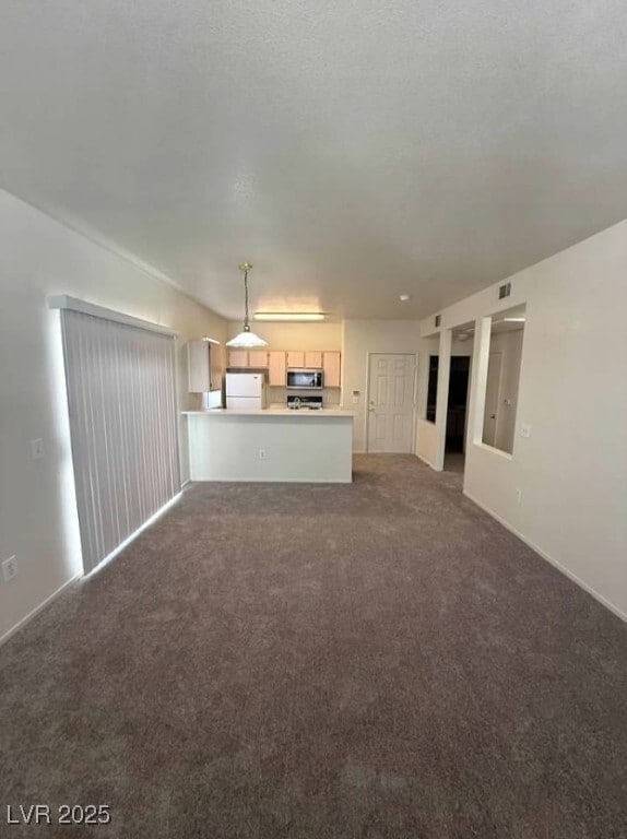 Building Photo - 7413 W Russell Rd