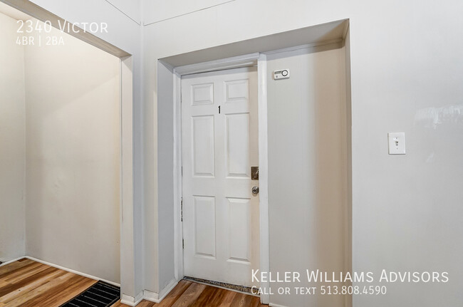 Building Photo - 2340 Victor-