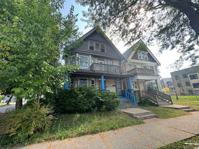 Building Photo - 1954 N 40th St