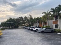 Building Photo - 10592 Royal Palm Blvd