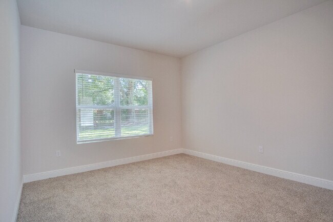 Building Photo - Brand-New 4BR Home in Gaylen Oaks  | Quartz Countertops, 9’ Ceilings, Open Layout | Fenced Backyard