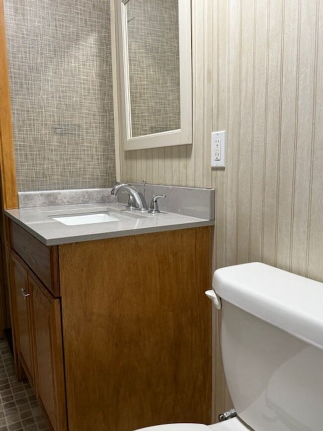 Building Photo - Greenback 37742 - 3 bed 2 bath mobile home - Lease-to-Own Option -  call Troy Adams 865-233-6949