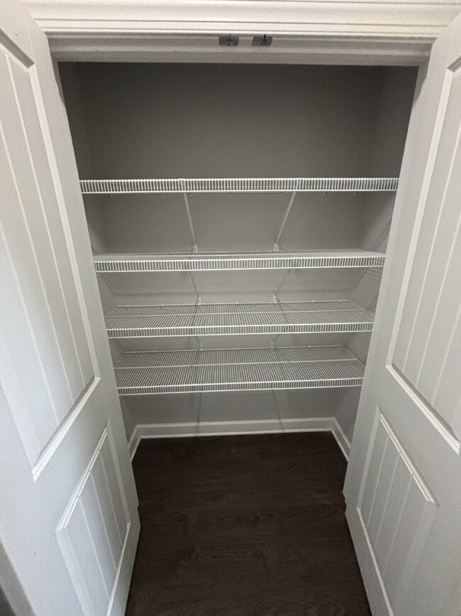 Building Photo - FOR RENT in Dothan, AL!!