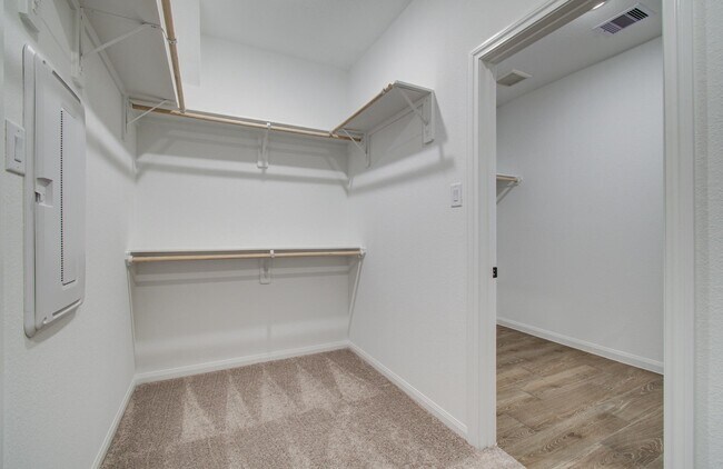 Building Photo - 7231 Yarrow Blossom Ct