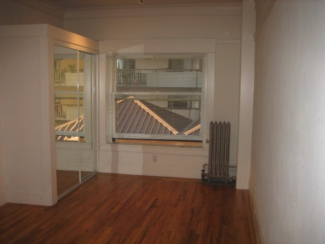 Building Photo - 1461 Alice St