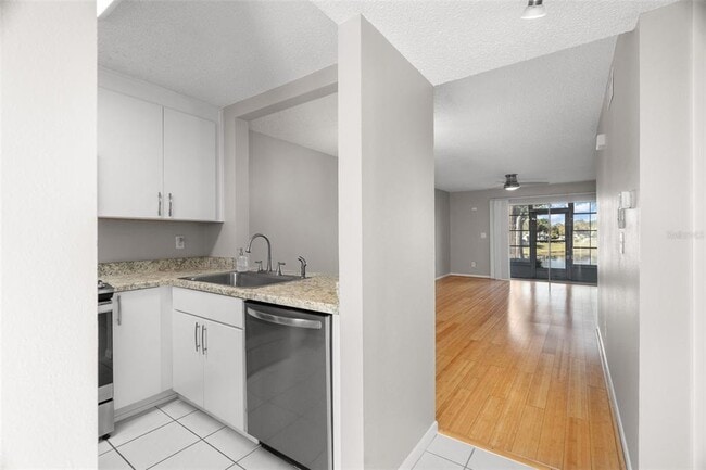 Building Photo - 1438 Millstream Ln