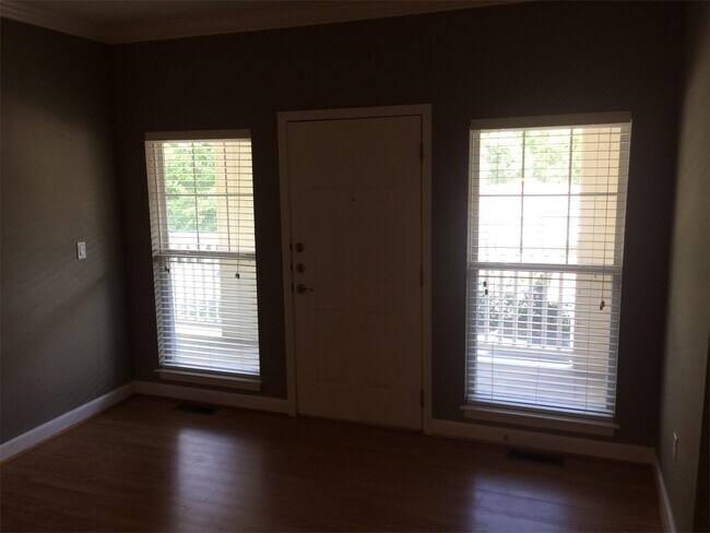 Building Photo - 2766 Mcknight Crossing Ct