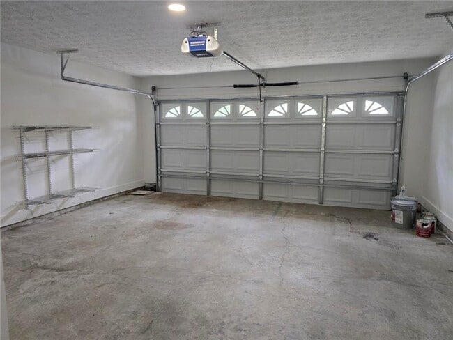 Building Photo - 13352 Harpley Ct